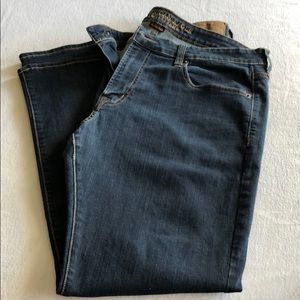Men’s American Eagle Straight Leg 36x32 Jeans